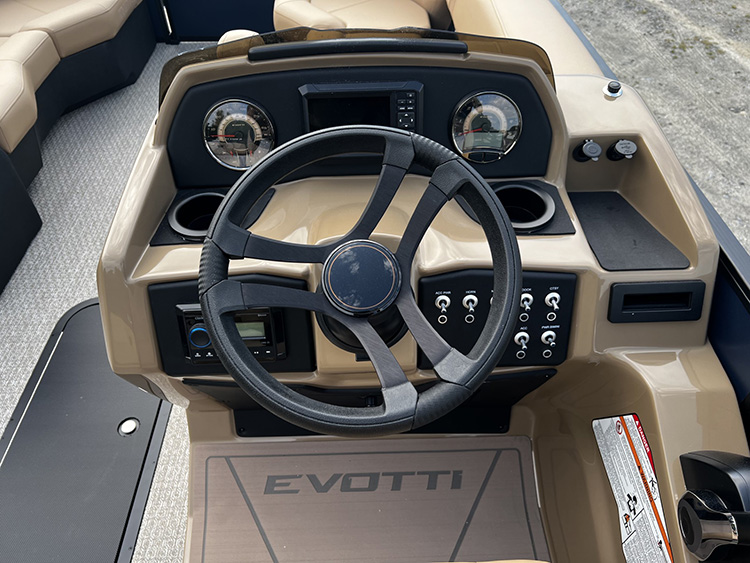 2027 Evotti 523CS Triple photo 9