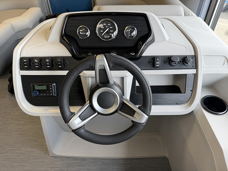 2027 Godfrey EX1680CX photo 8
