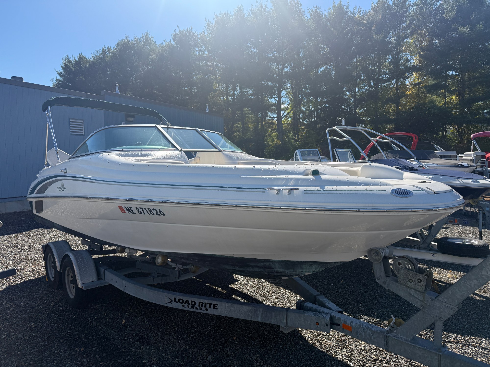 1999 Sea Ray Sundeck 210