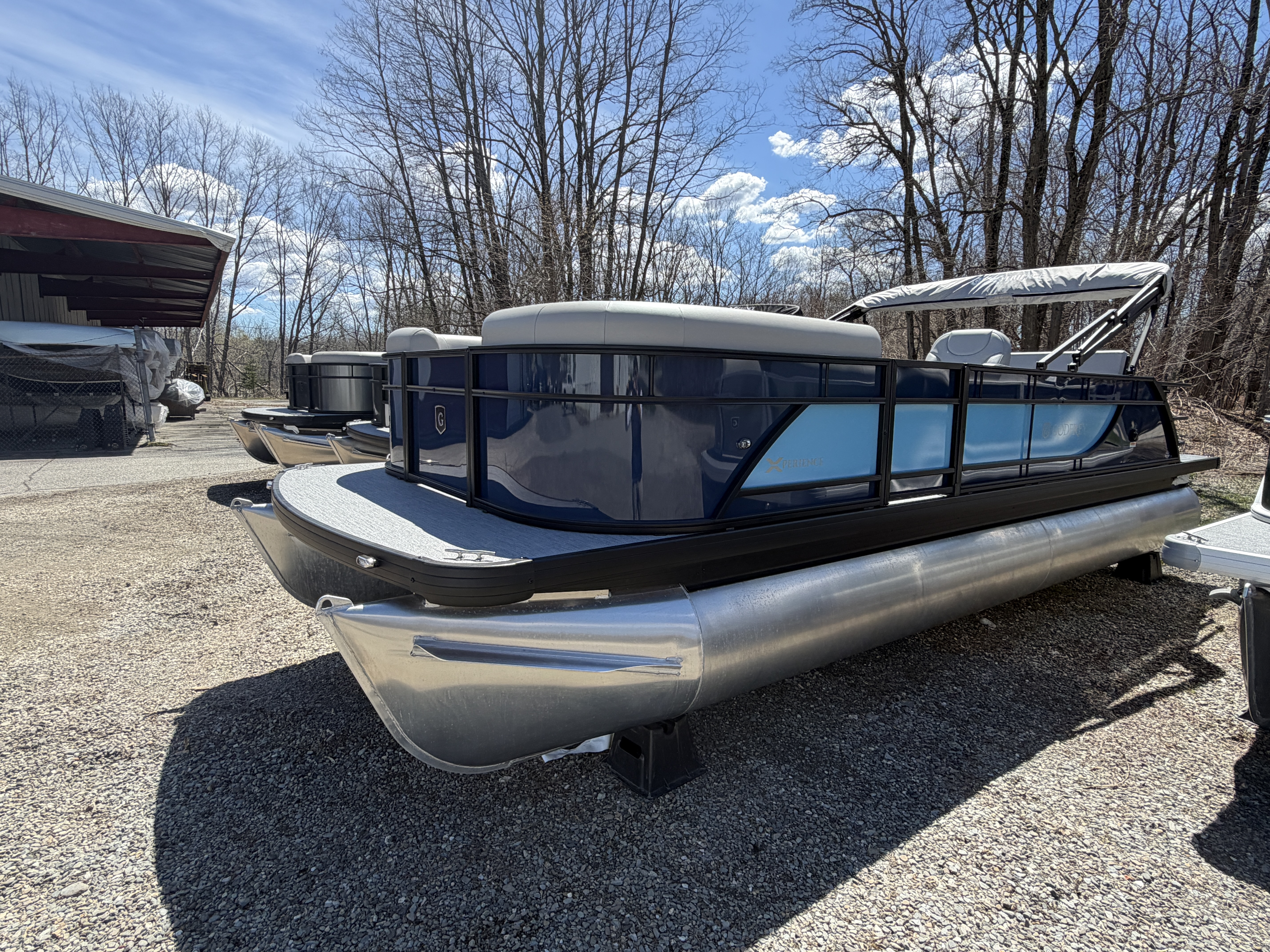 2026 Godfrey EX2286SFLX photo 2