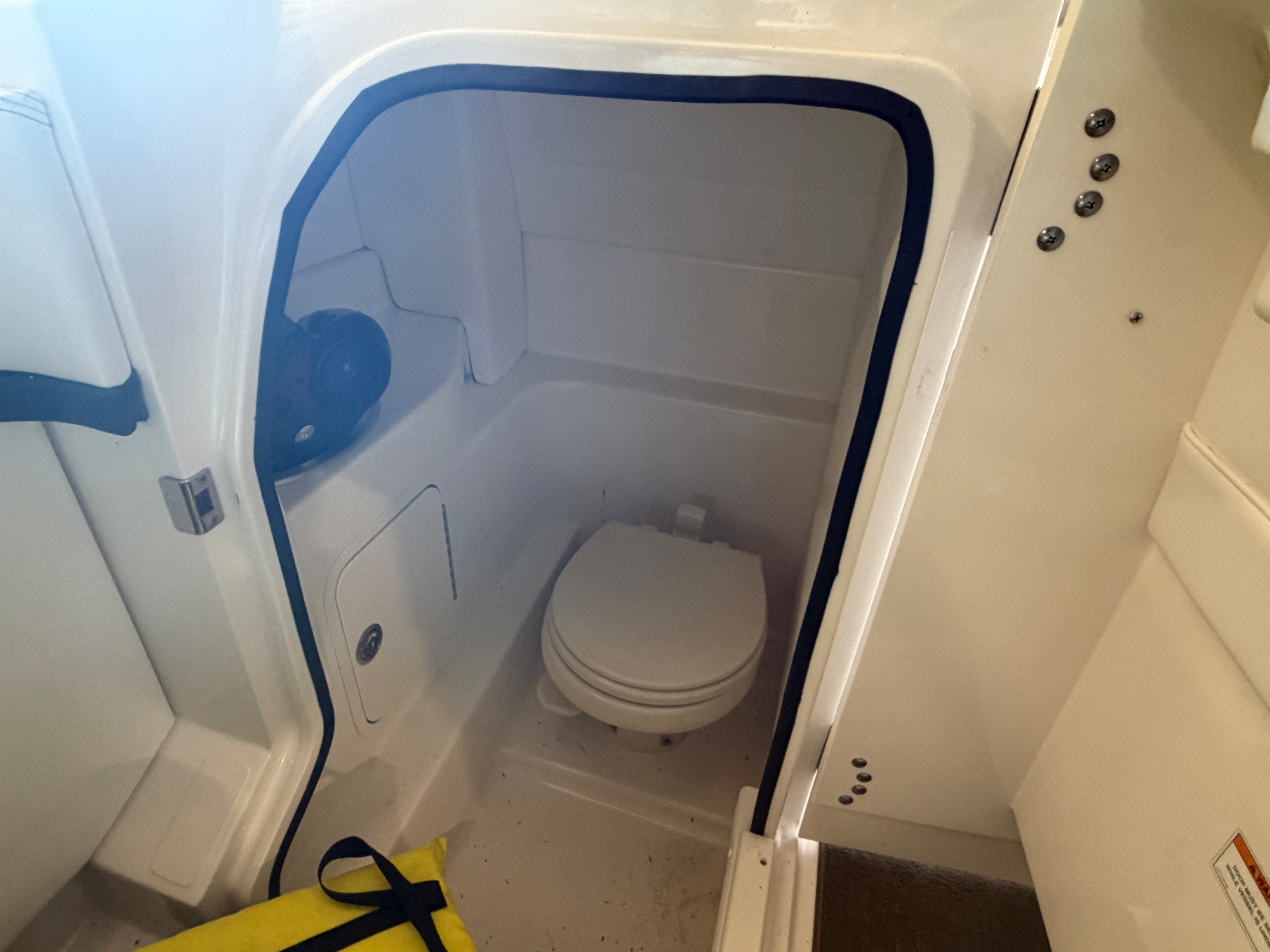 2014 Sea Ray 270 SLX photo 10
