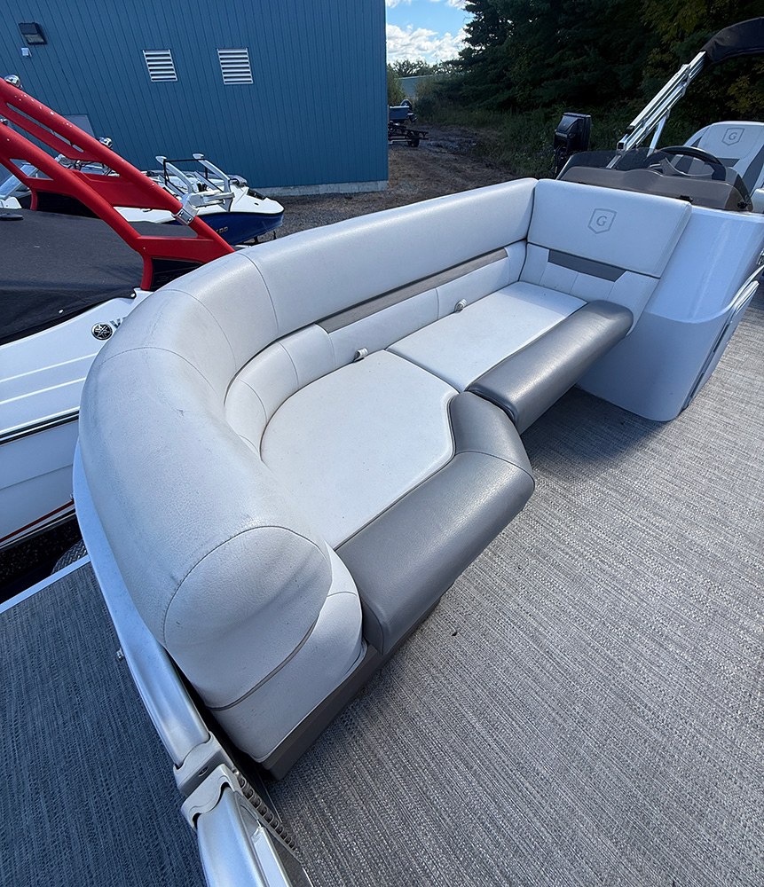 2021 Godfrey SW2086CX photo 5