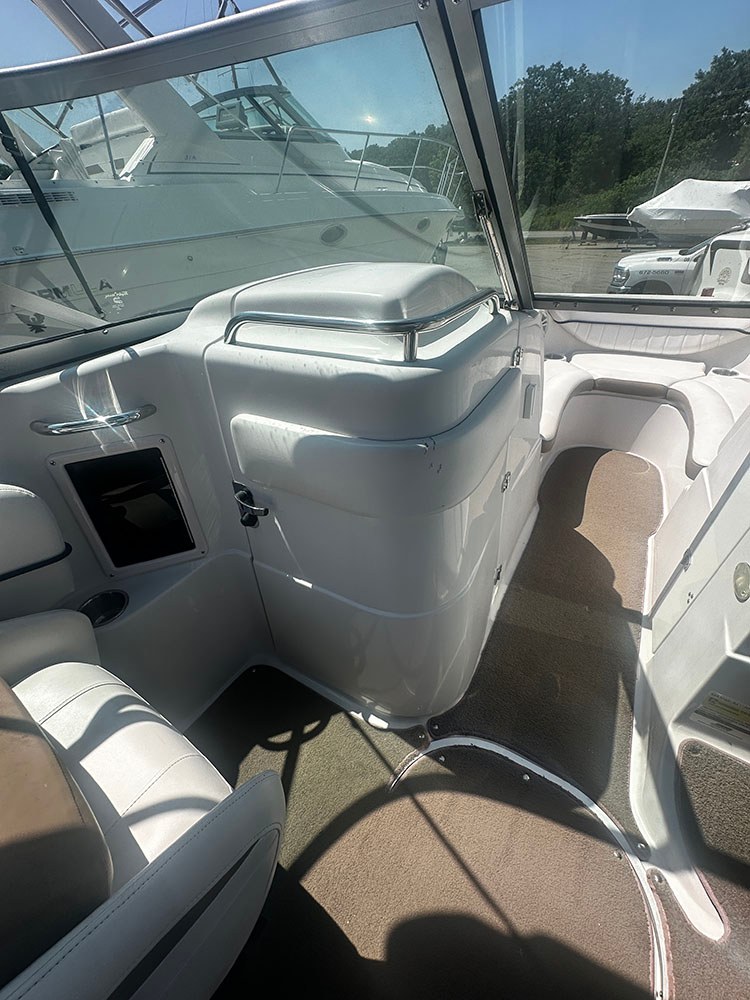 2008 Four Winns H240 photo 7