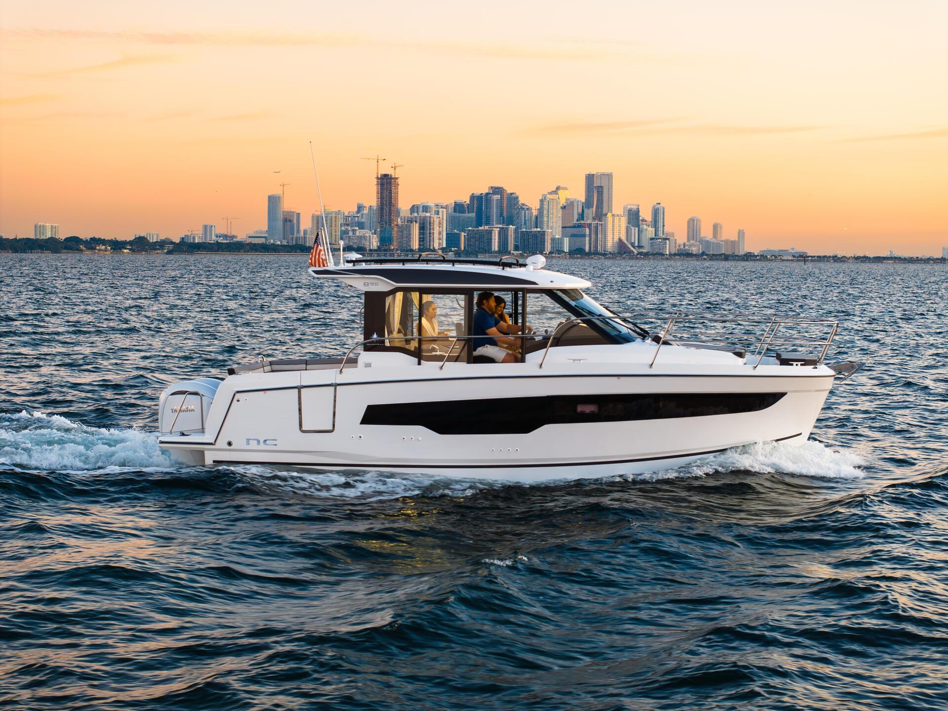 2027 Jeanneau NC 895 Sport S2