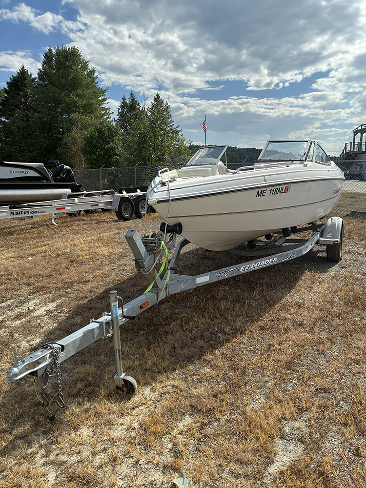 2003 Stingray 190LS photo 2