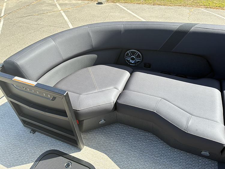 2027 Evotti 523QL Triple photo 17