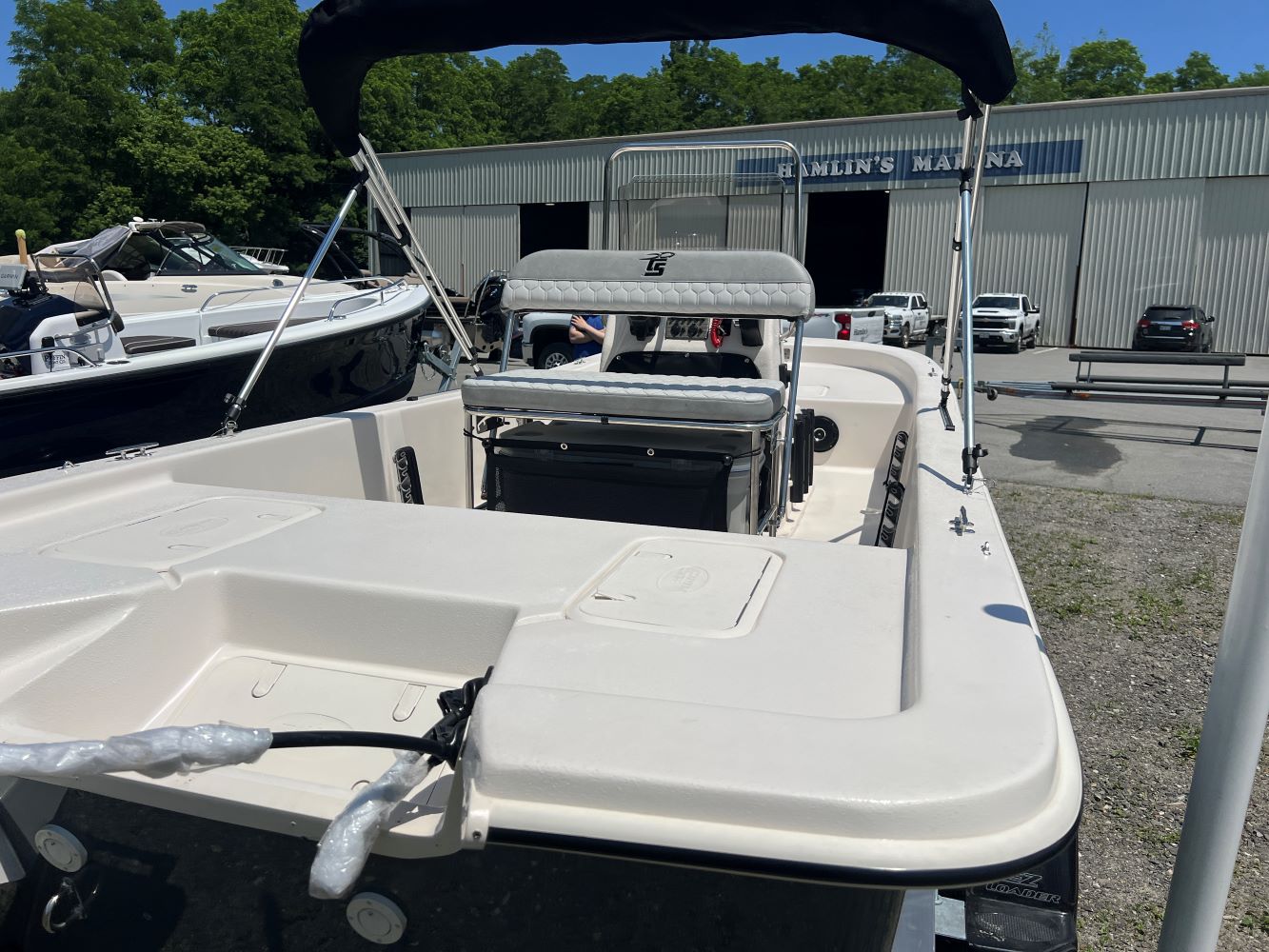 2025 Carolina Skiff E18JVXCC photo 5