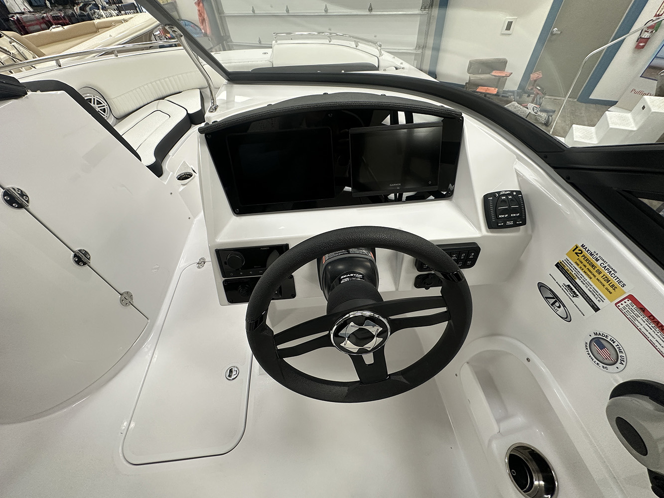 2026 Stingray 231DC photo 11