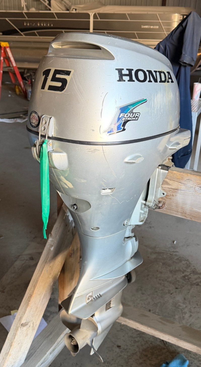 2015 Honda BF15D3LHS photo 3