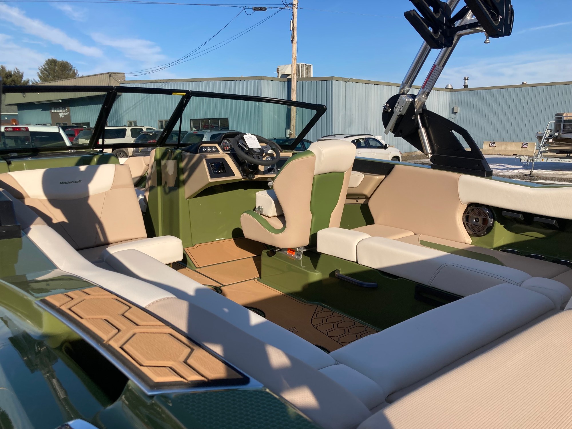 2022 Mastercraft NXT 22 photo 4