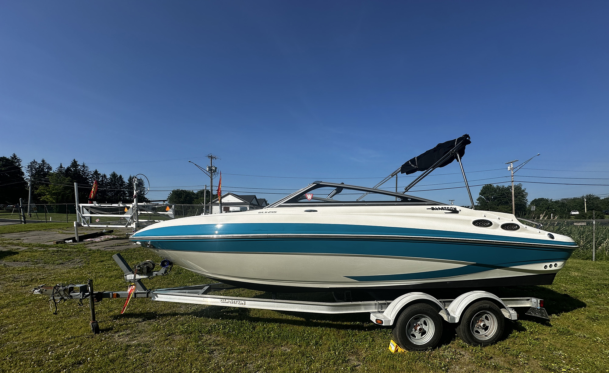 2009 Glastron GLS215