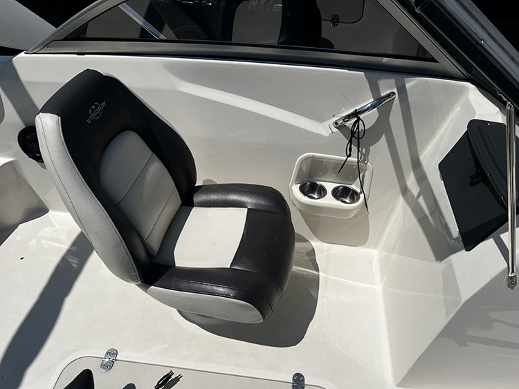 2016 Stingray 191DC photo 10