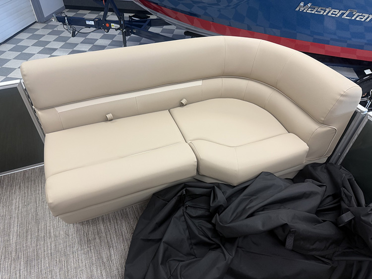 2027 Godfrey EX1880CX photo 7
