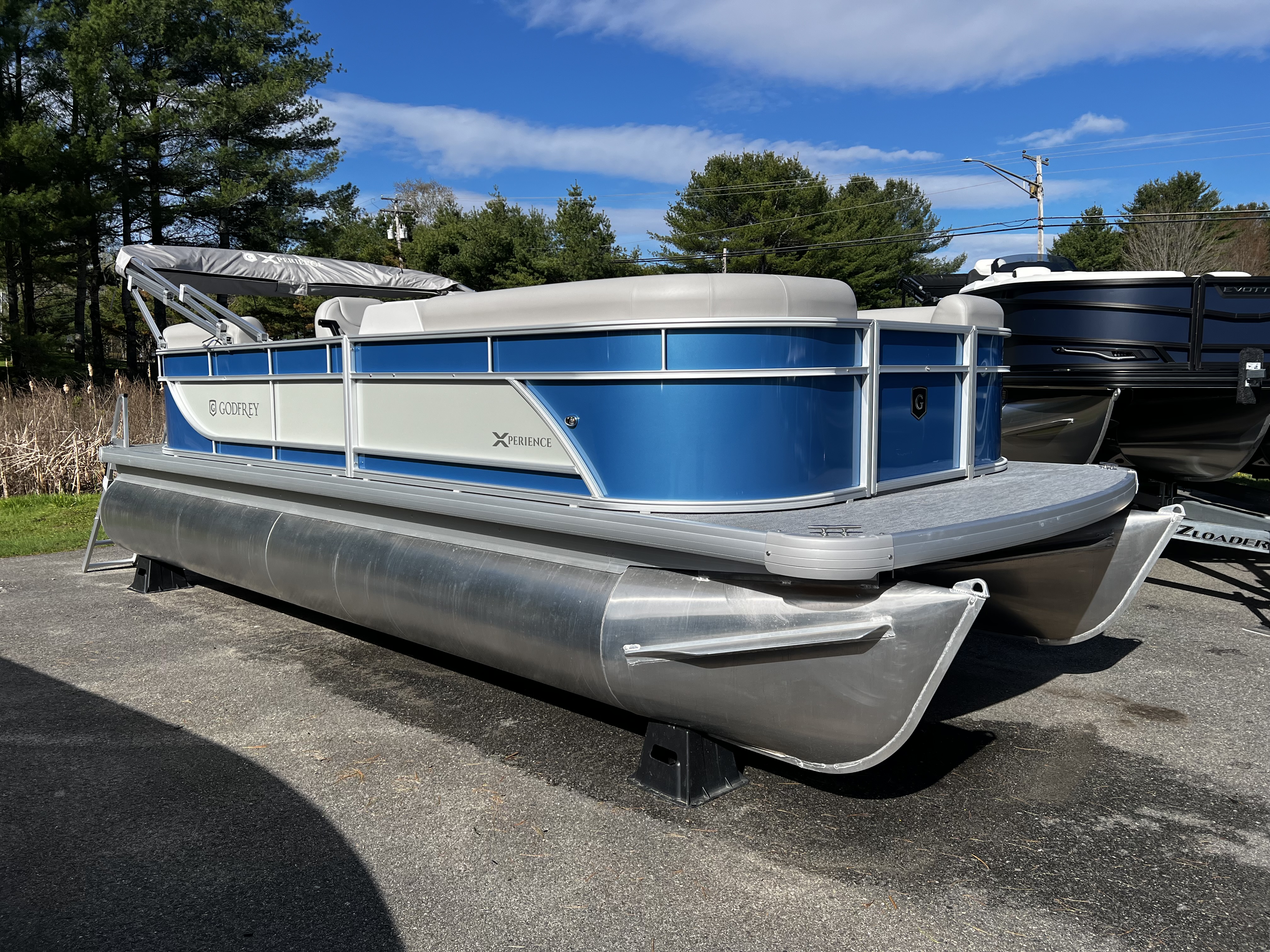 2026 Godfrey EX2086SBX