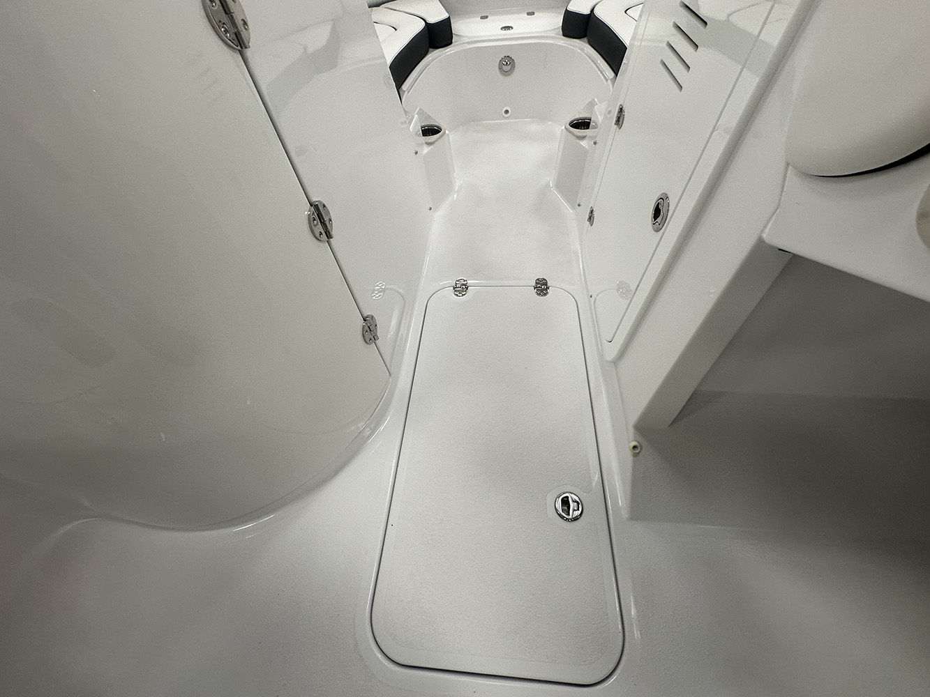 2026 Stingray 231DC photo 17