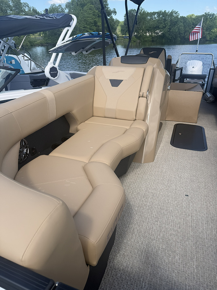 2026 Evotti 521QL Triple photo 12