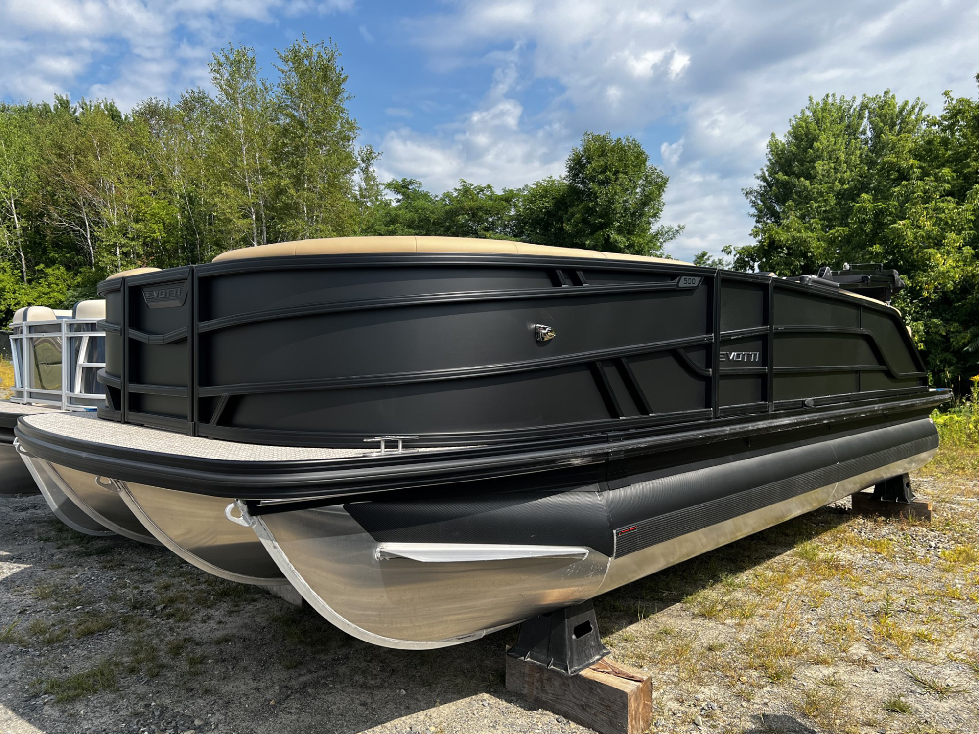 2027 Evotti 521QL Triple