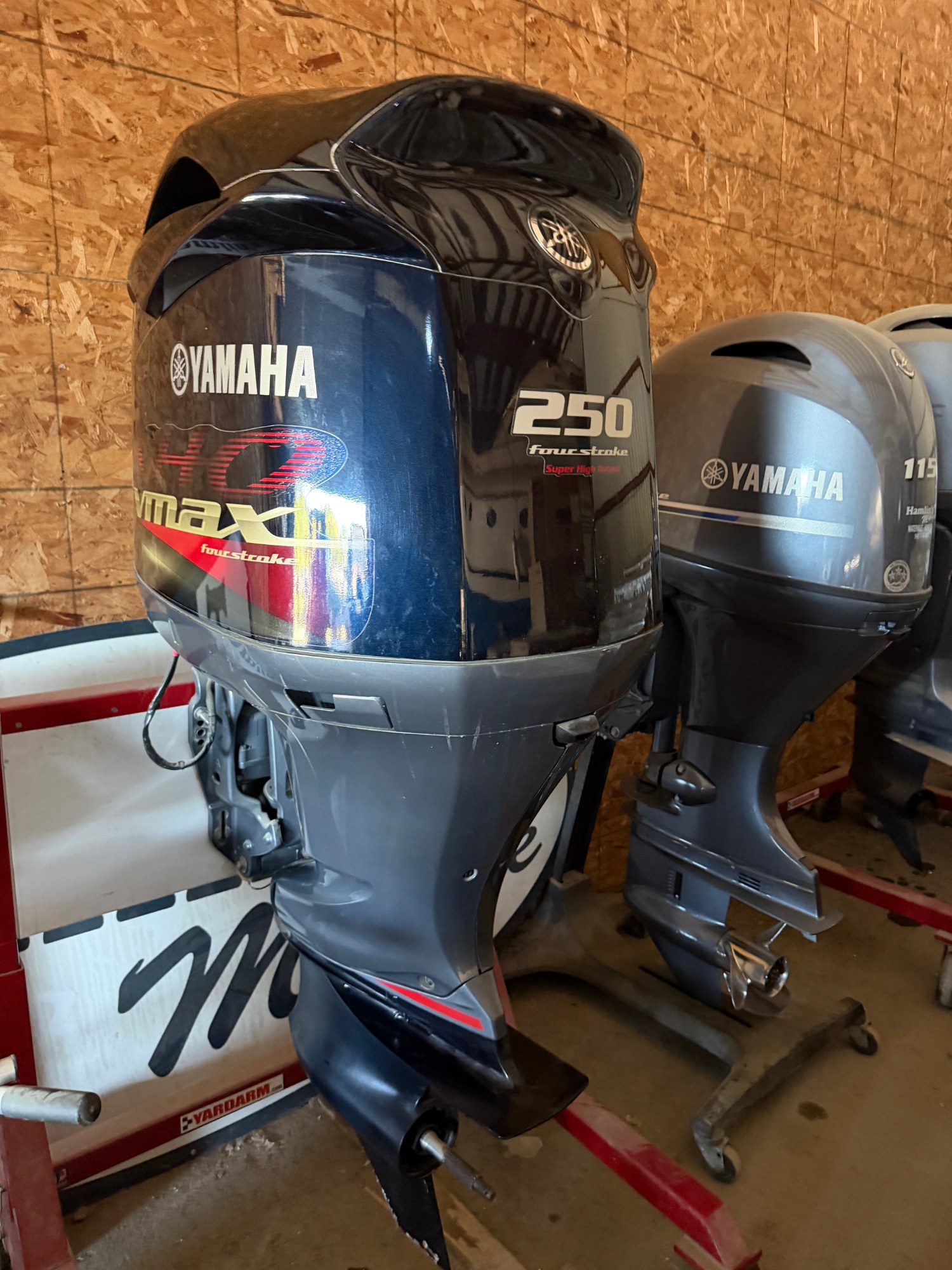 2016 Yamaha VF250LA photo 2