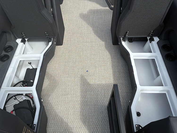 2027 Evotti 523QL Triple photo 7