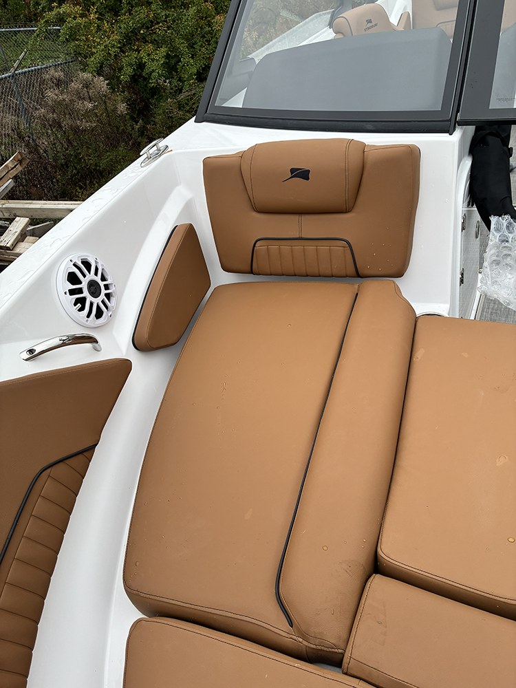 2027 Stingray 20 SBX photo 24
