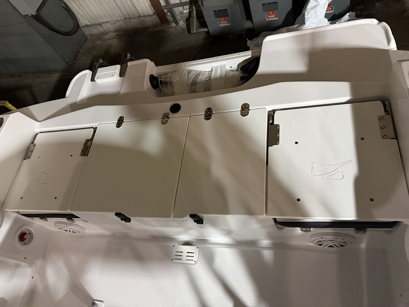 2026 Stingray 173CC photo 2