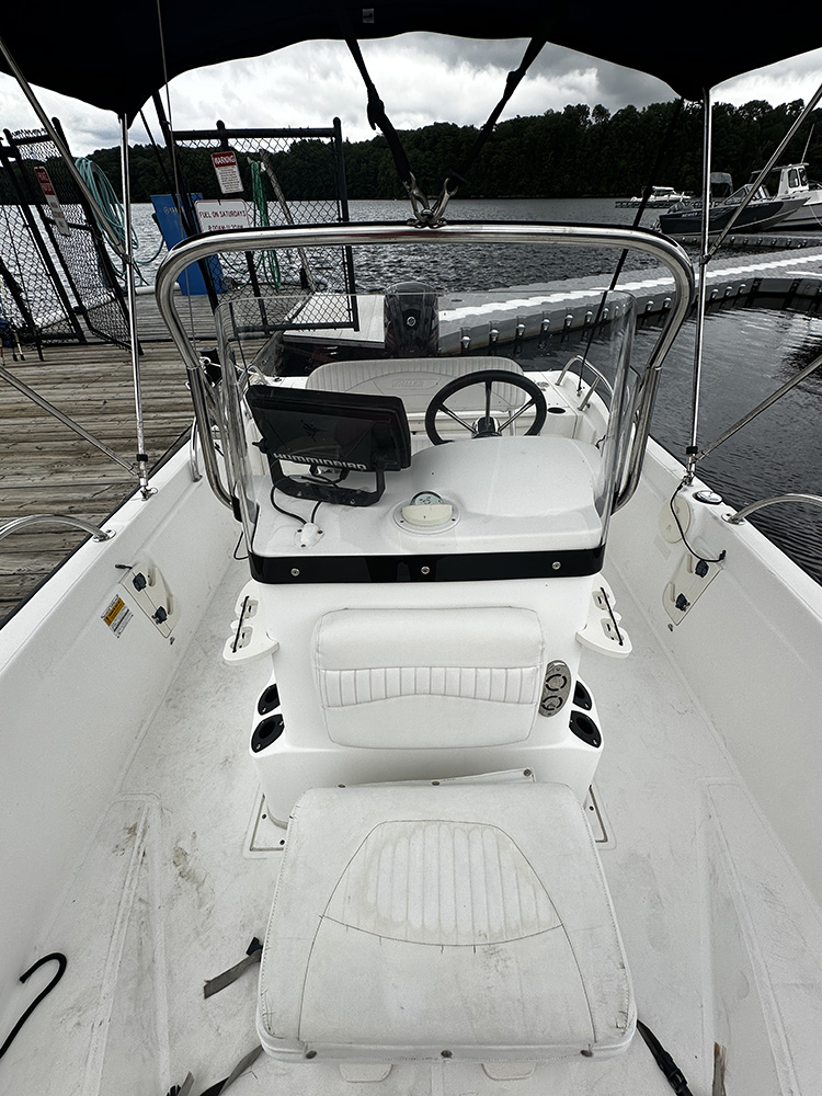 2002 Boston Whaler 180 Dauntless photo 8