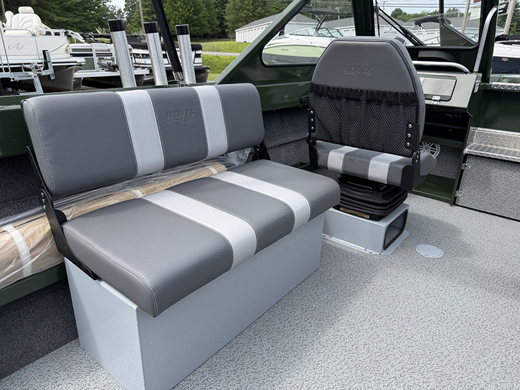 2027 Hewescraft Pro V 200 photo 7