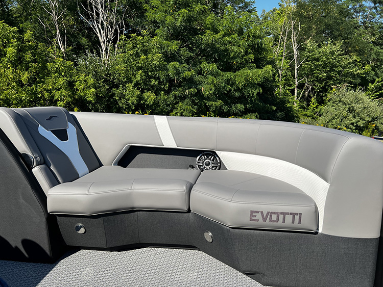 2027 Evotti 521CS Triple photo 6