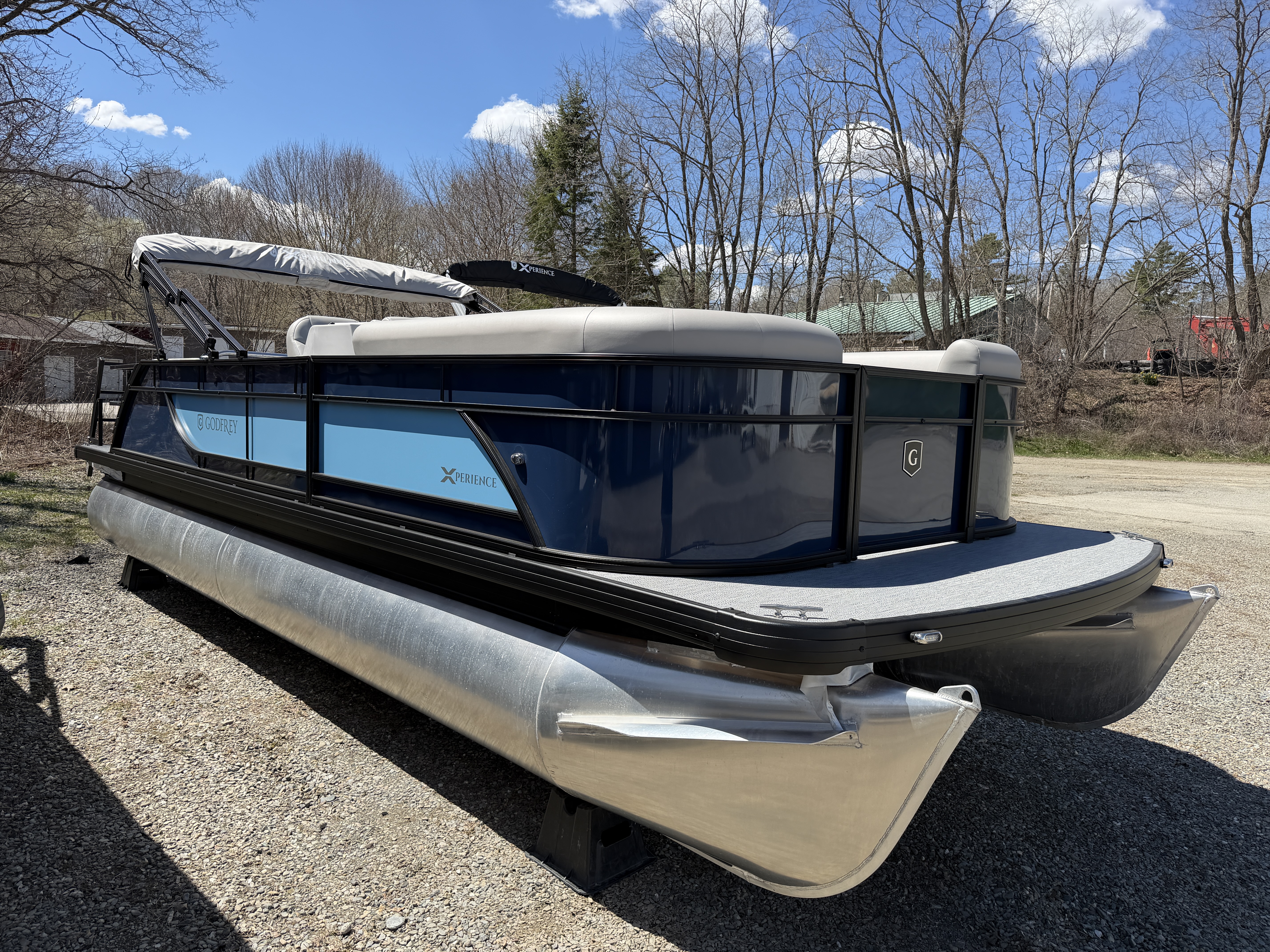 2026 Godfrey EX2286SFLX
