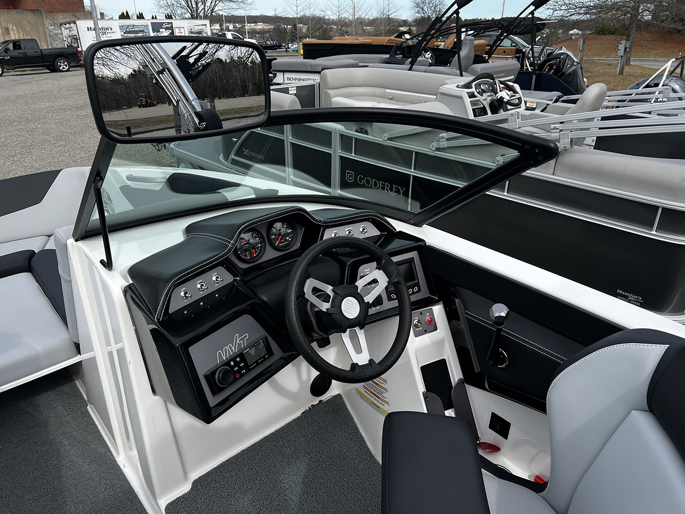 2023 Mastercraft NXT 22 photo 12
