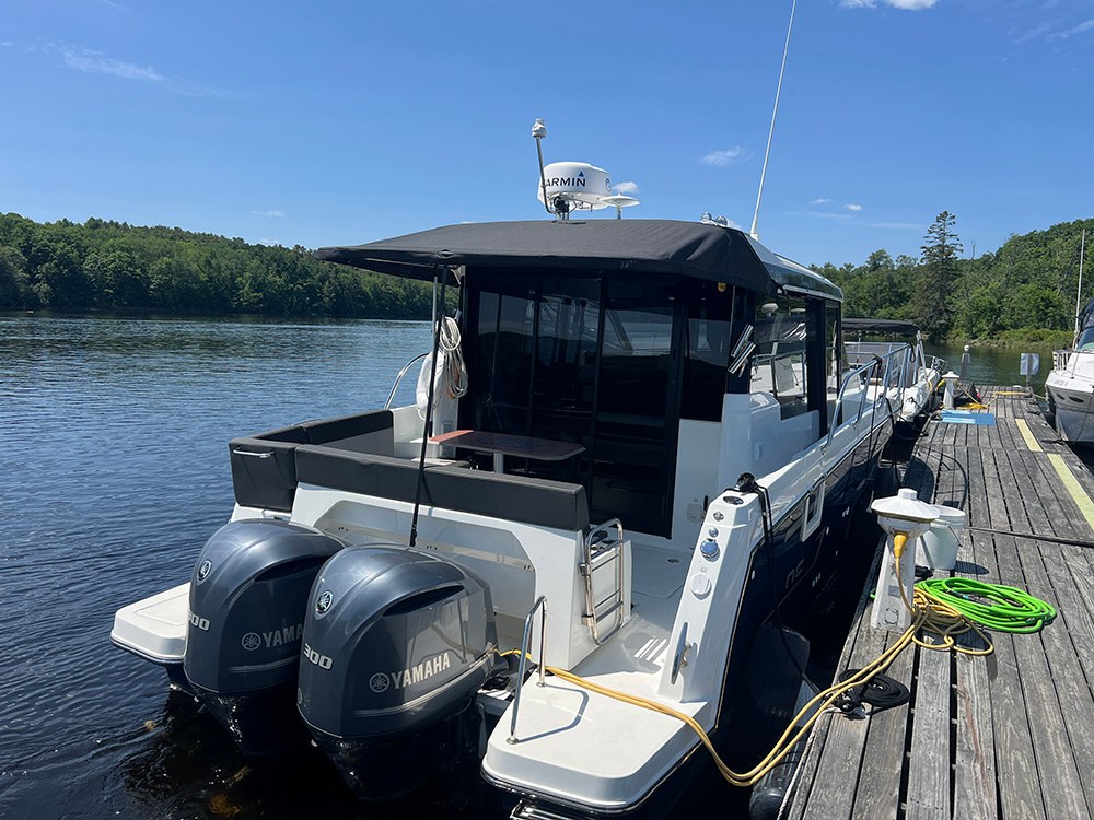 2020 Jeanneau 1095 photo 2