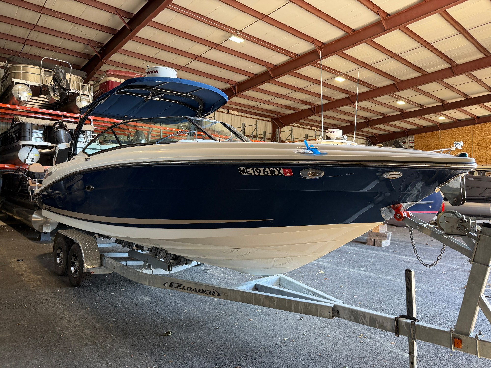 2014 Sea Ray 270 SLX photo 2