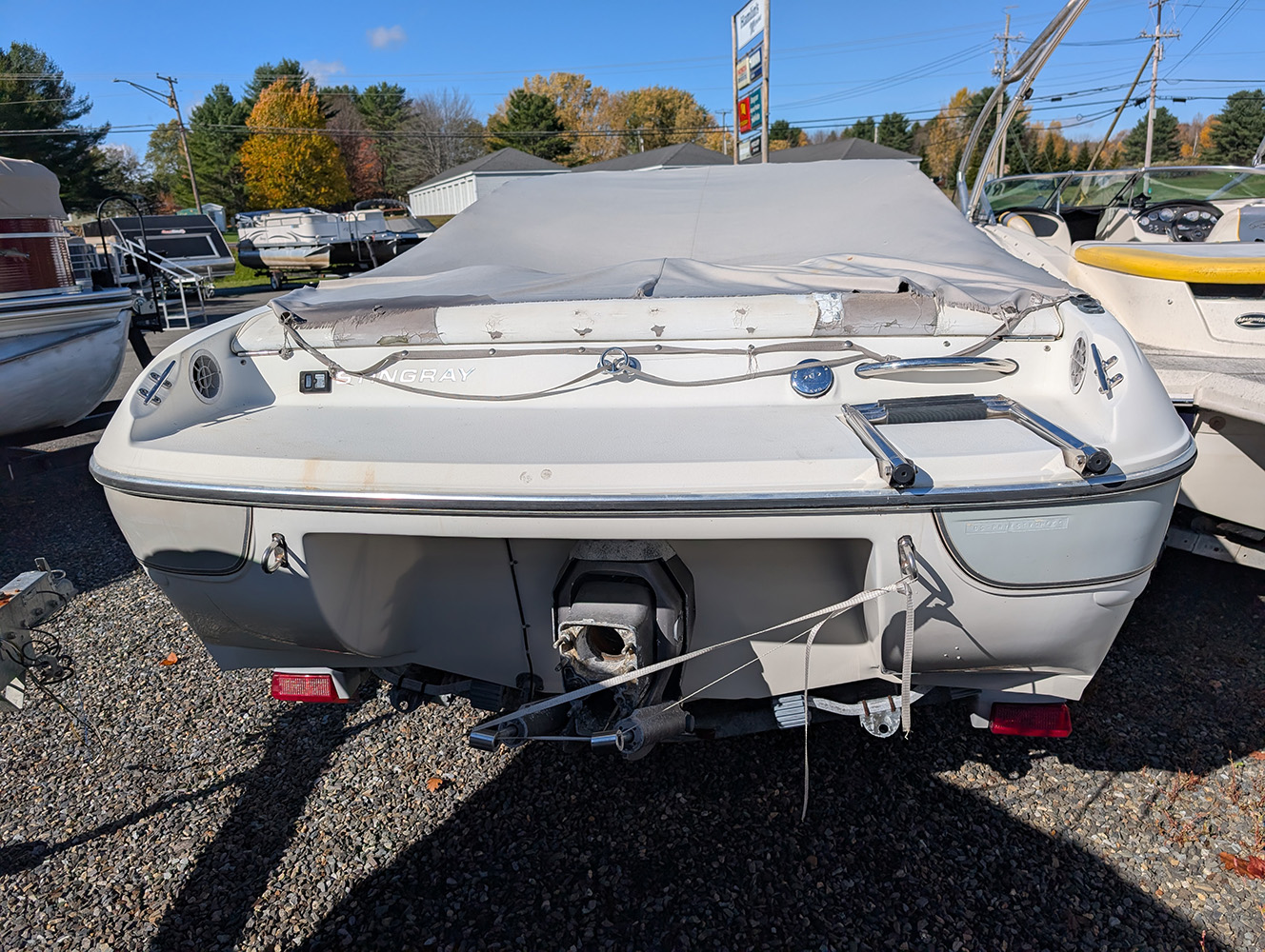2005 Stingray 195LX photo 2