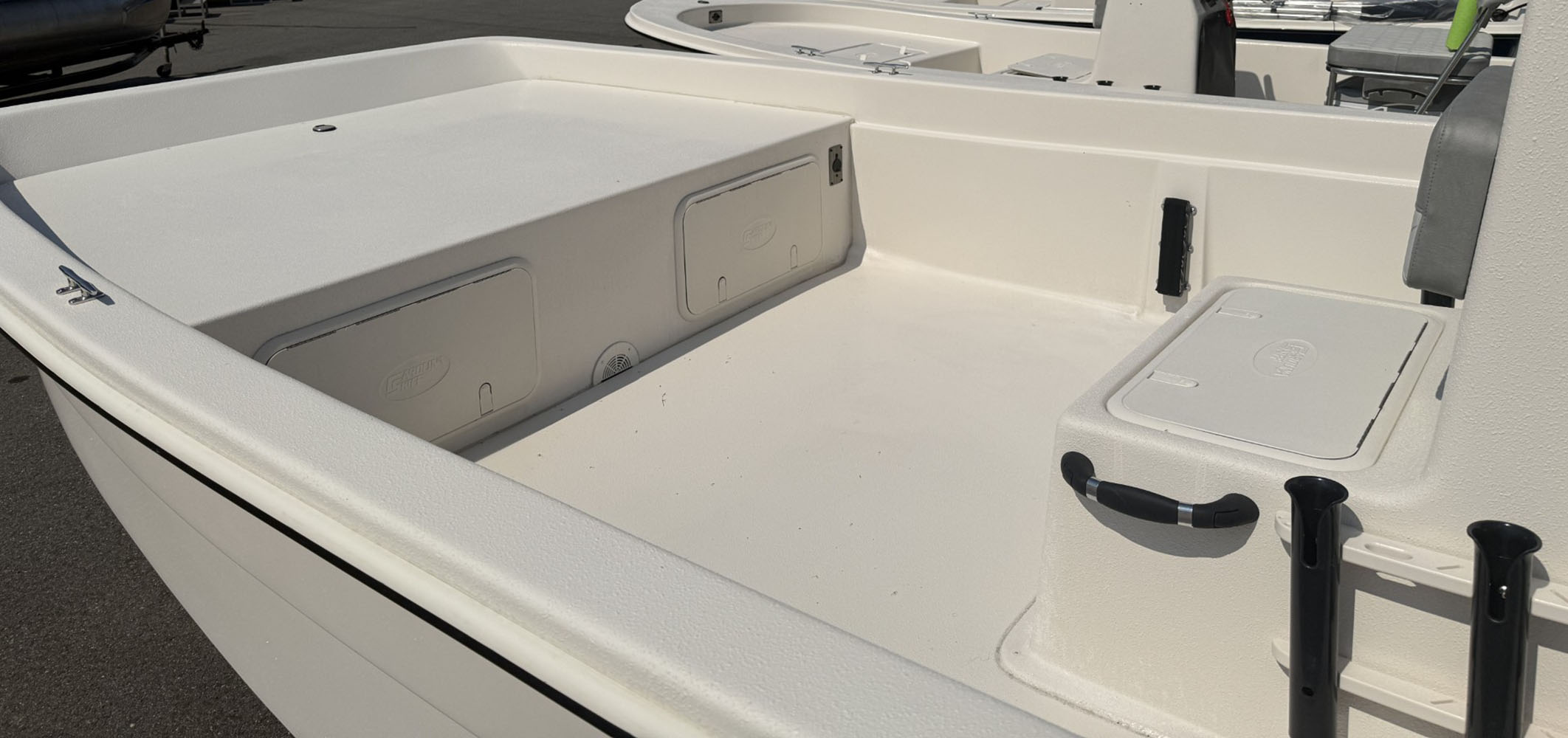 2025 Carolina Skiff E21DLXCC photo 3