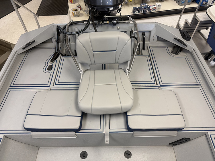 2027 G3 17 CCJ DLX photo 6