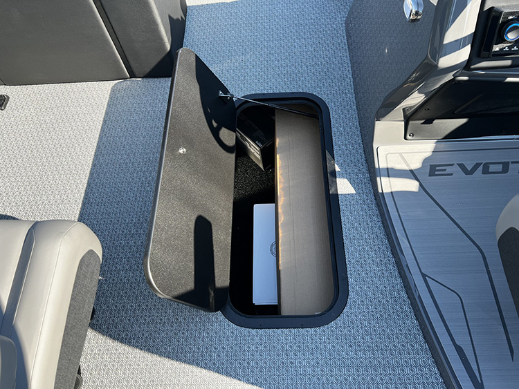 2027 Evotti 521CS Triple photo 9