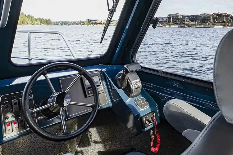 2027 Hewescraft Ocean Pro 220 photo 4