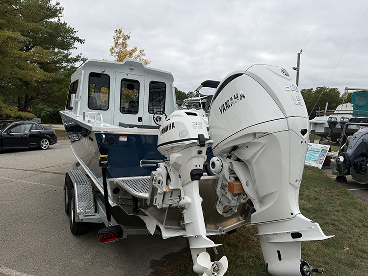 2027 Hewescraft Ocean Pro 240 photo 5