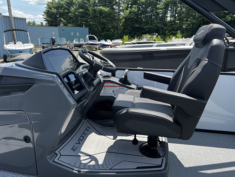 2027 Evotti 725CS Triple photo 7